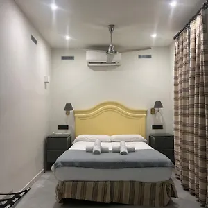  Privatunterkunft Turistic Sevillanos Sl